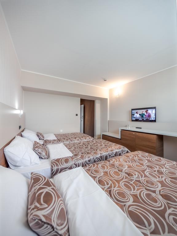 Hotel Macola Korenica Pokoj fotografie