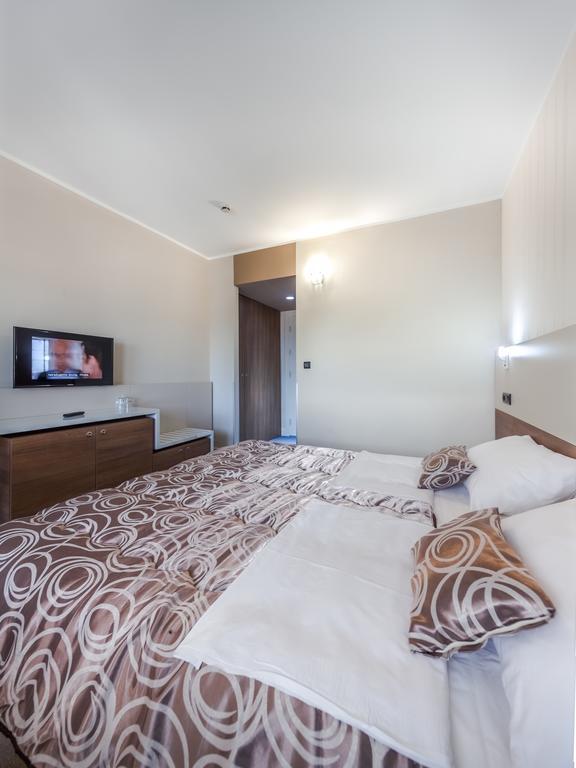 Hotel Macola Korenica Pokoj fotografie