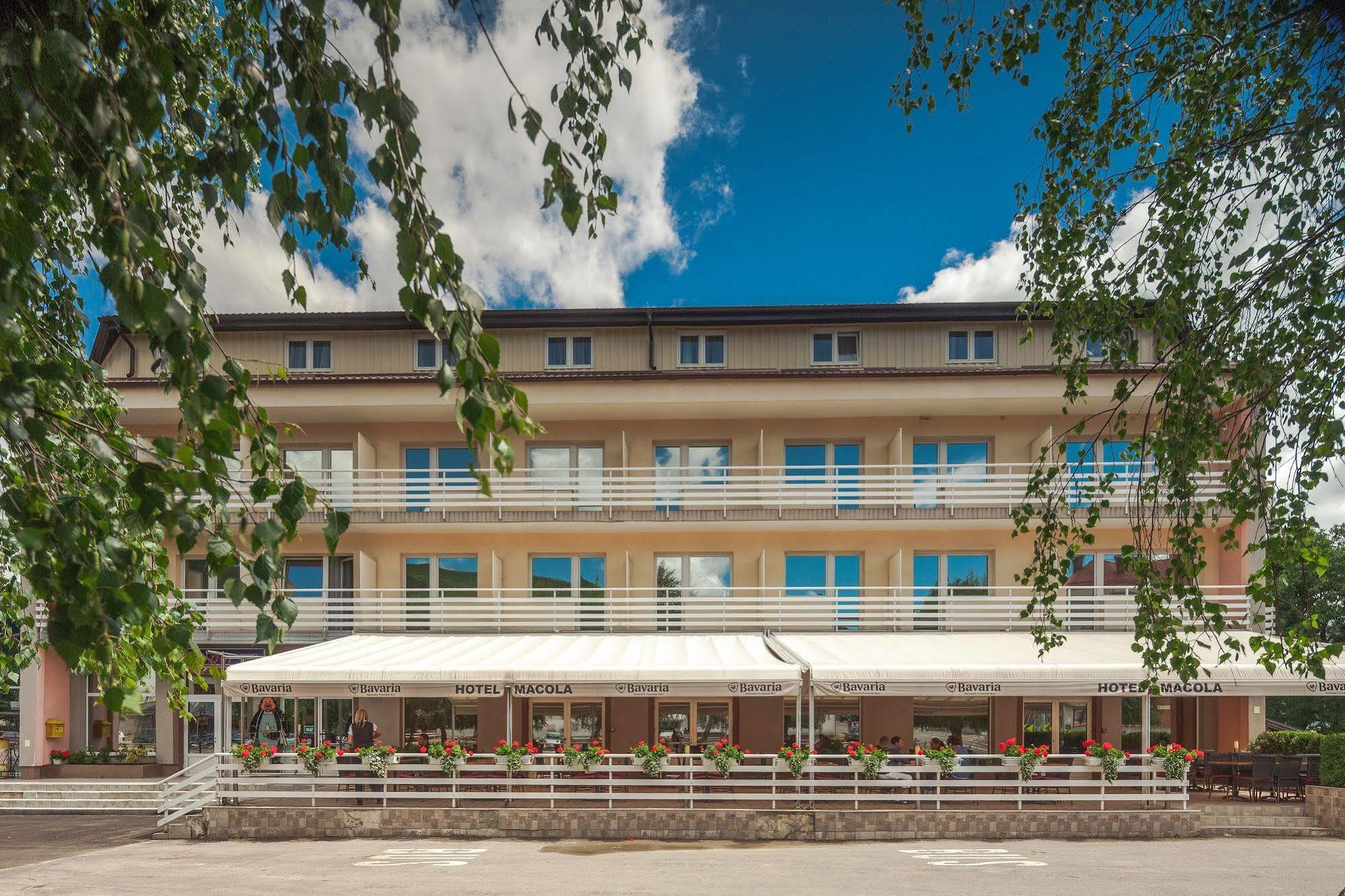 Hotel Macola Korenica Exteriér fotografie
